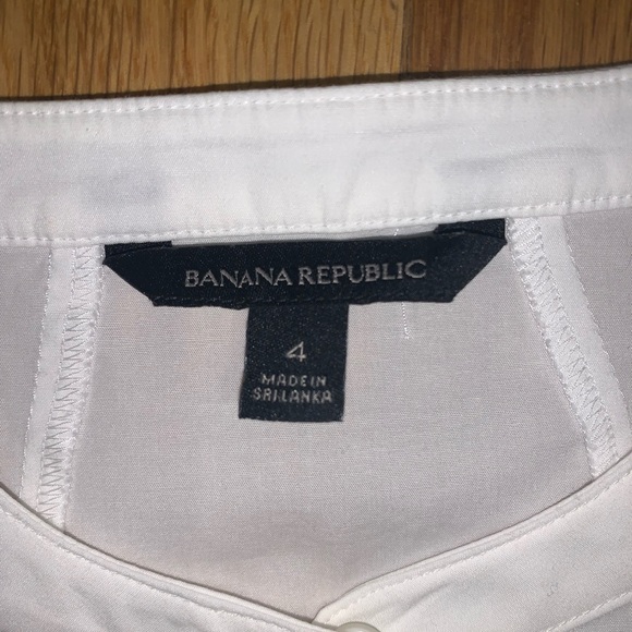 BANANA REPUBLIC button down with detailed sleeves - Picture 4 of 4